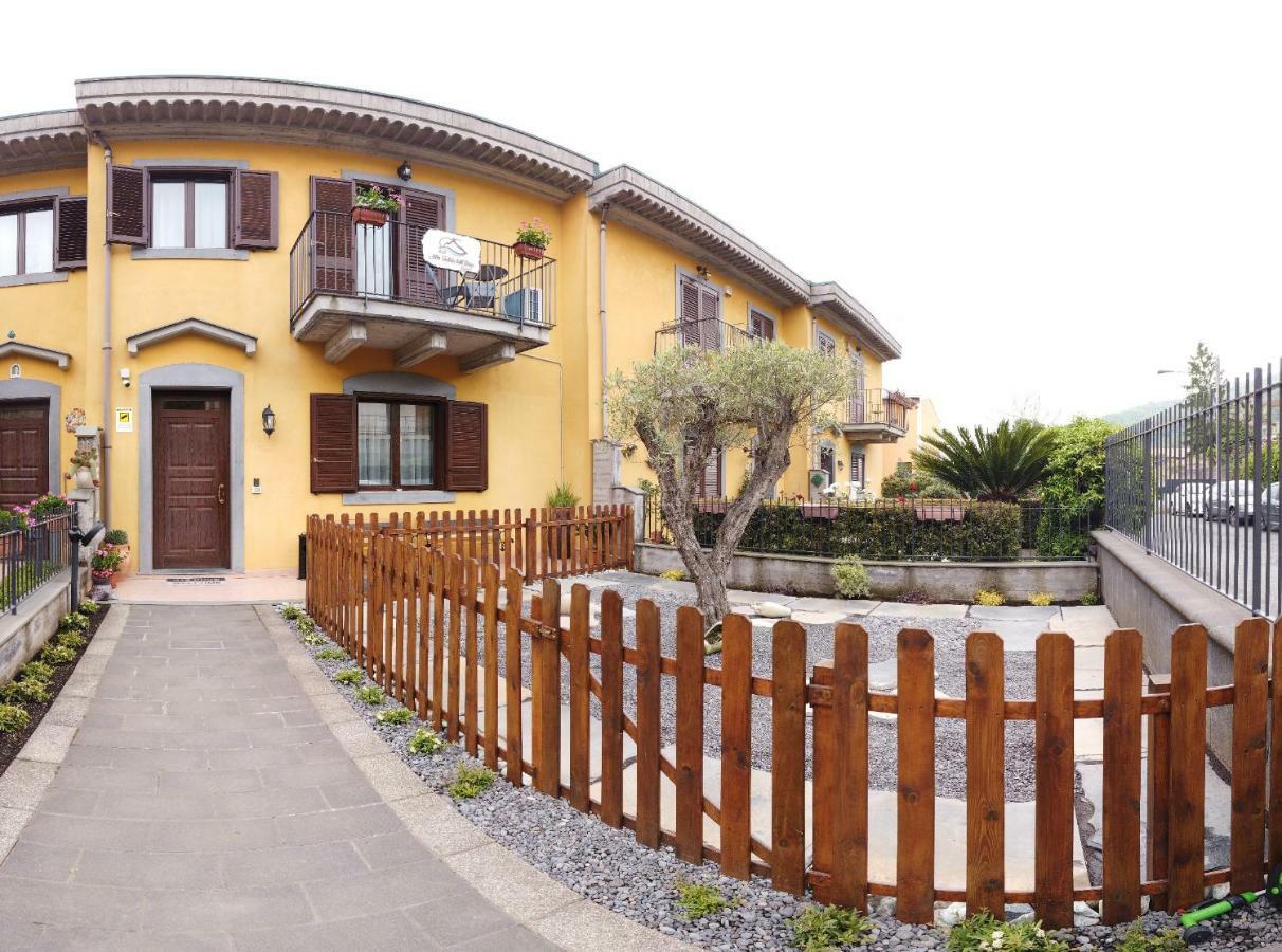 B&B Alle Falde Dell'Etna ซัฟเฟรานา เอตเนอา ภายนอก รูปภาพ